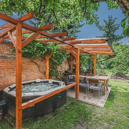 Apartament Rodinny Se Zahradni Virivkou